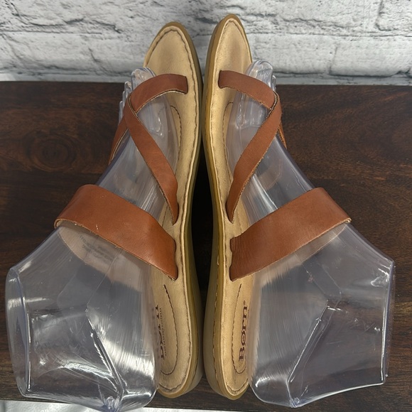 BORN "Enders" Full Grain Leather CrissCross Straps Flat Sandal 7M Whiskey VGC - Picture 5 of 10